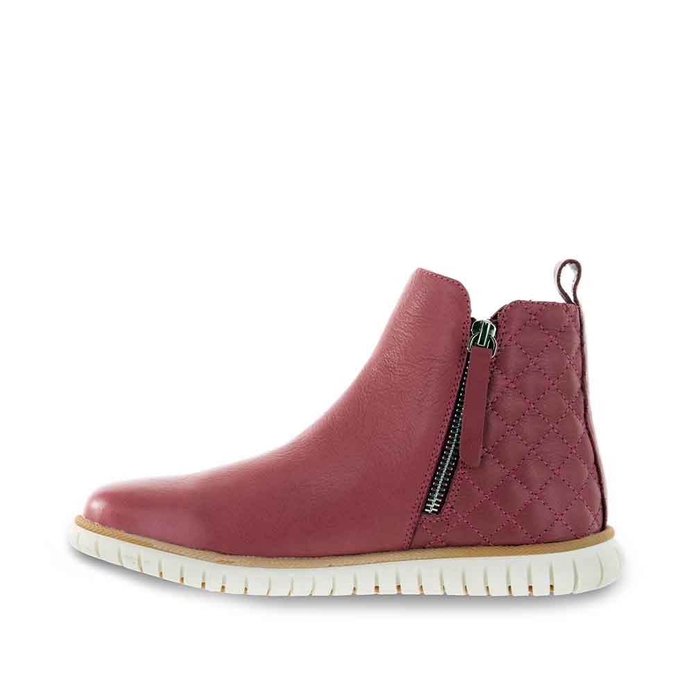 LESANSA ITALY BORDO QUILT - Zeke Collection