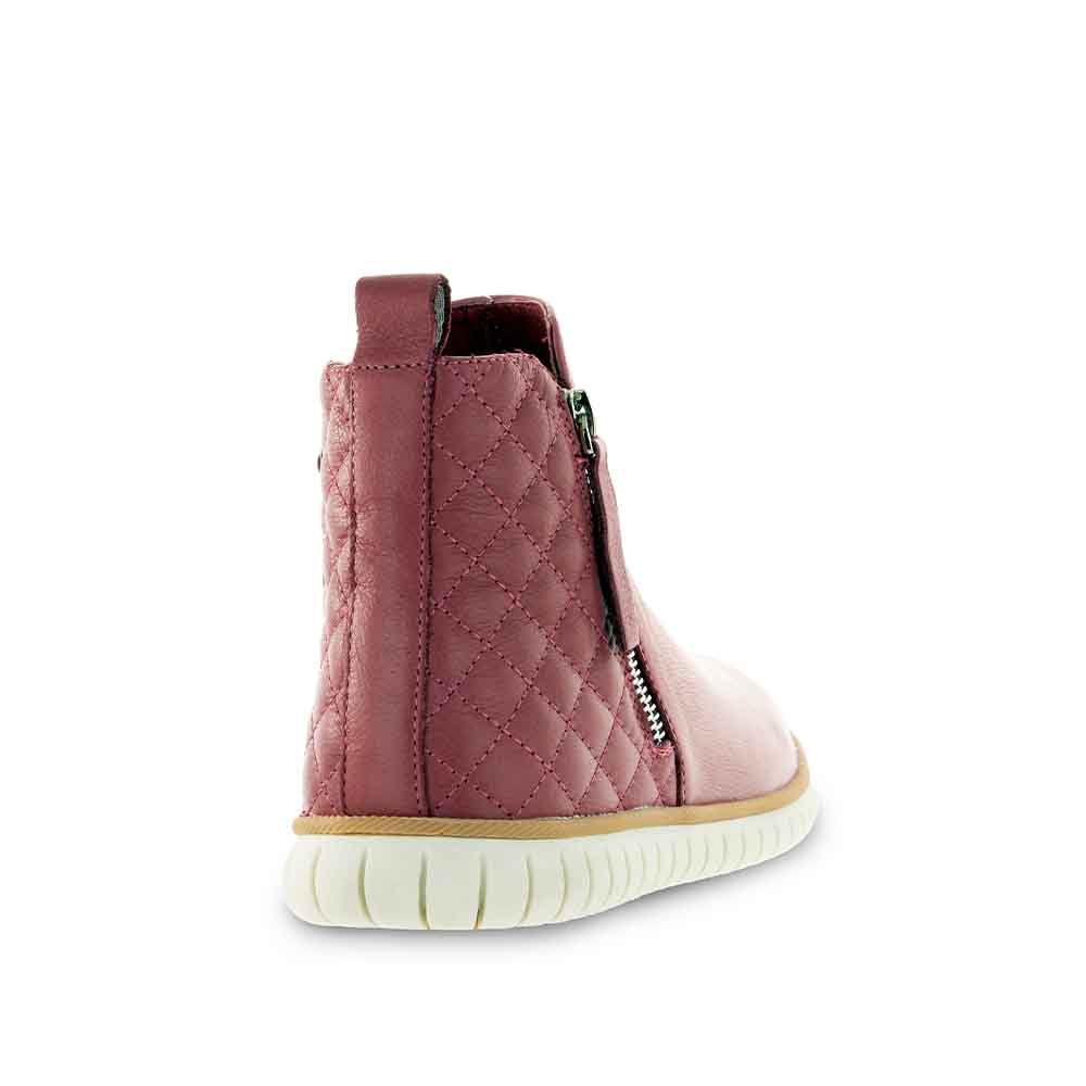LESANSA ITALY BORDO QUILT - Zeke Collection