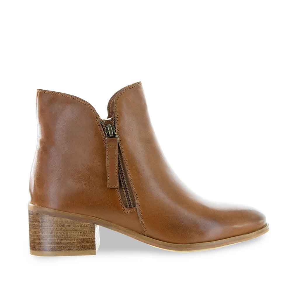 LESANSA OXLEY TAN Women Boots - Zeke Collection