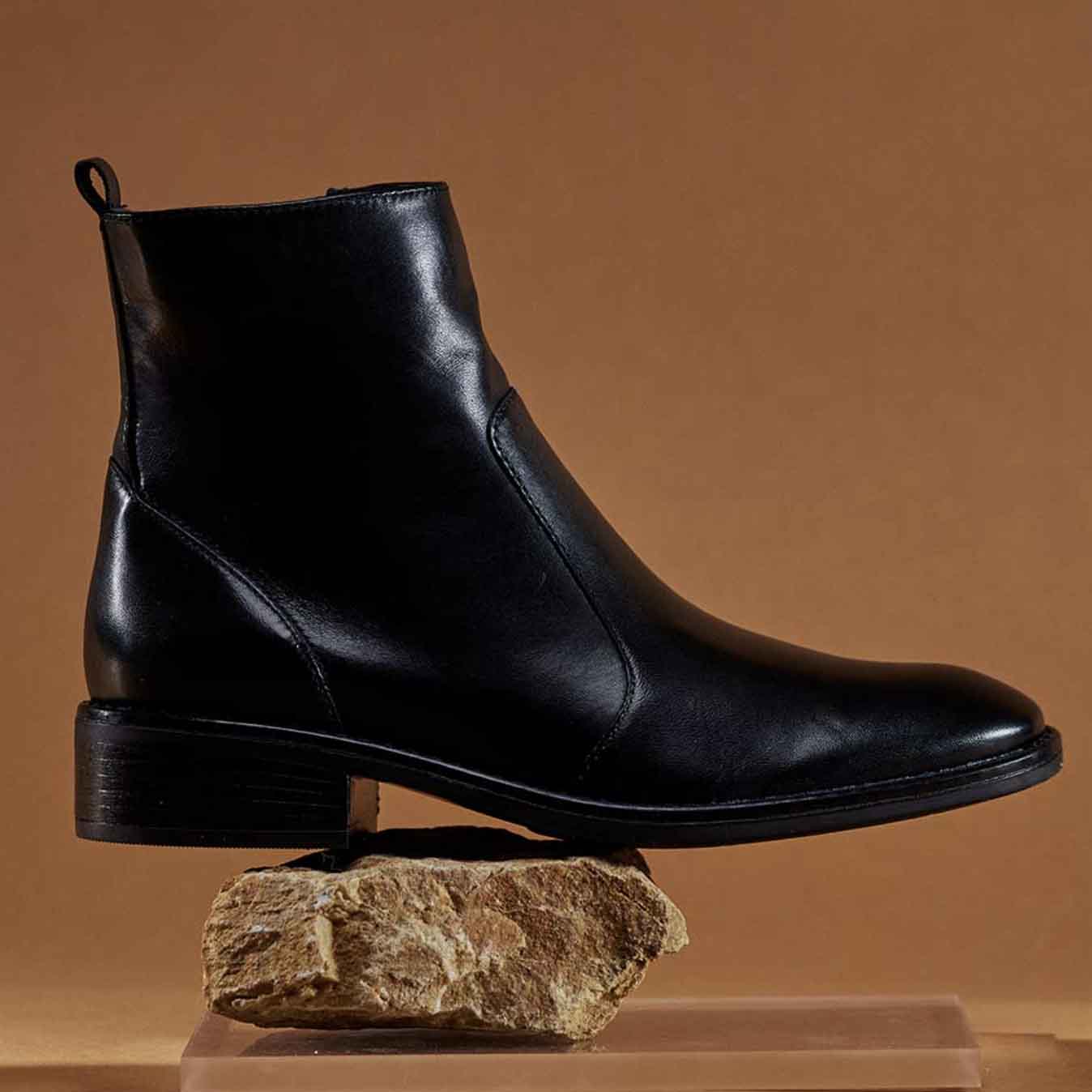 EOS SELINE BLACK Women Boots - Zeke Collection NZ
