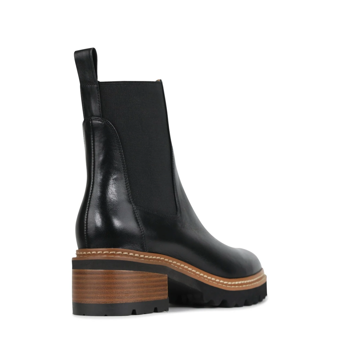 Eos Linear Black boots featuring sleek design and sturdy soles, stylish footwear perfect for casual or formal wear.