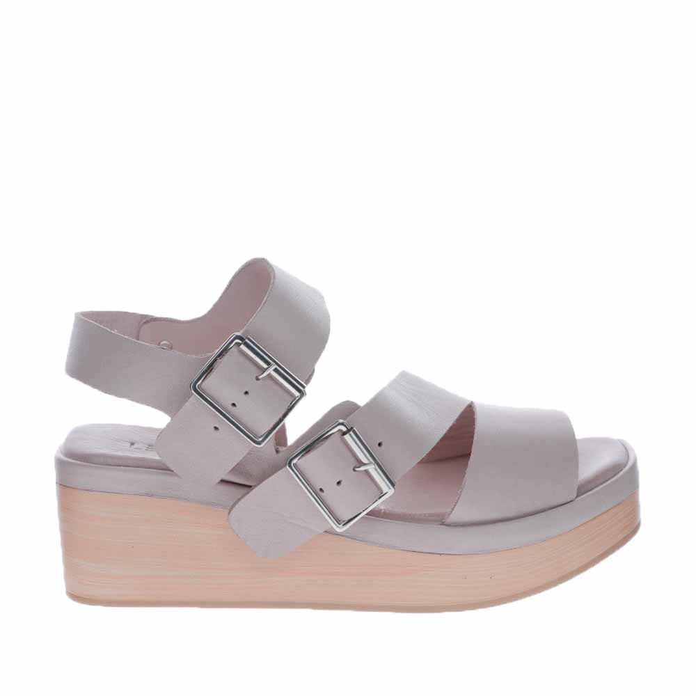 Le Sansa LESANSA TRI silver grey sandals with open toe design and comfortable straps, perfect for casual summer wear.