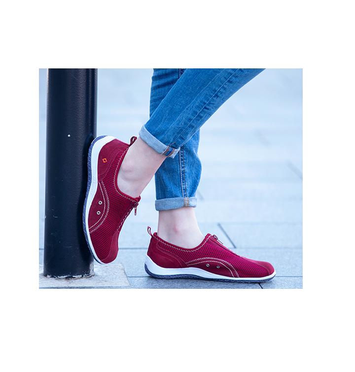CC RESORTS SORRELL RED - Zeke Collection