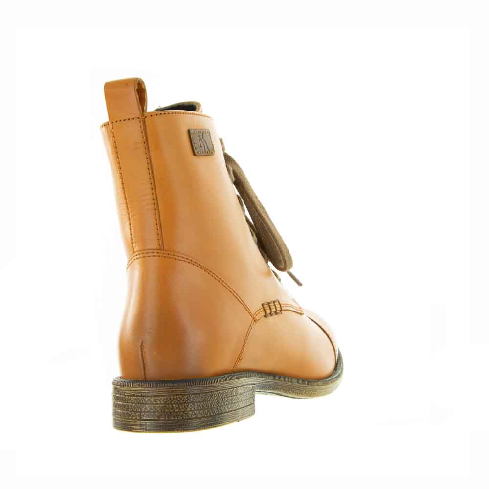 Le Sansa Ripley orange boots with stylish design, featuring vibrant orange color and trendy ankle length, perfect for casual wear.