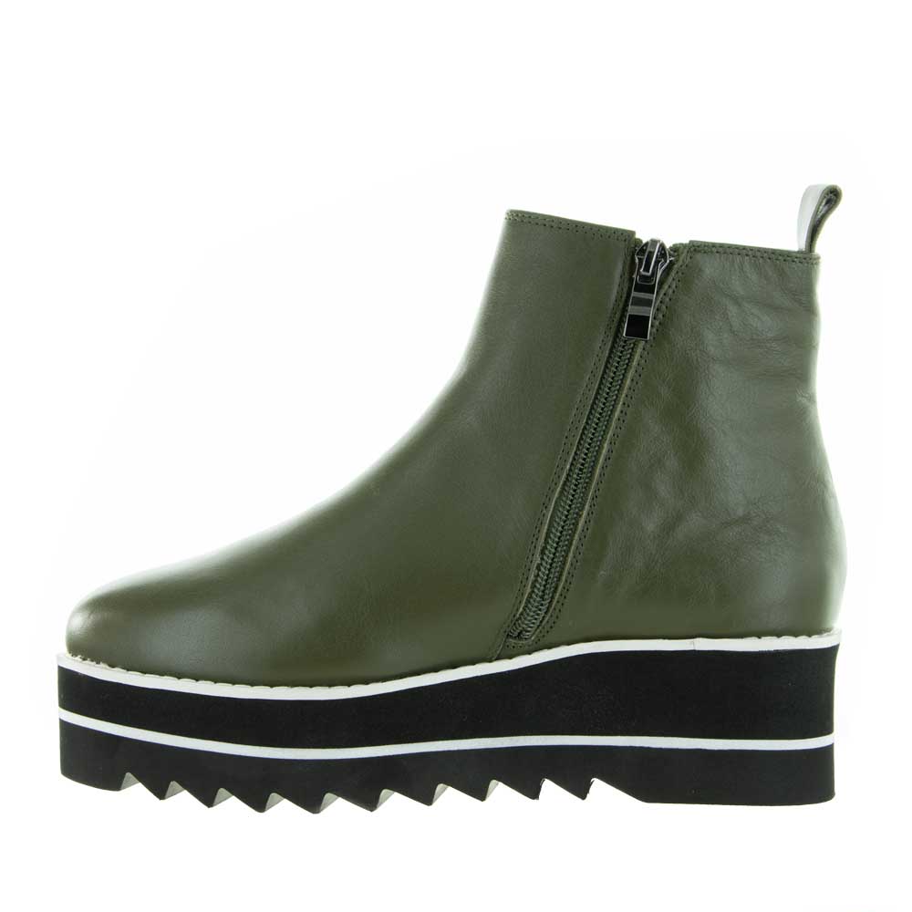 Le Sansa Trinity Olive boots showing stylish ankle-length design with olive green color and sleek leather finish.